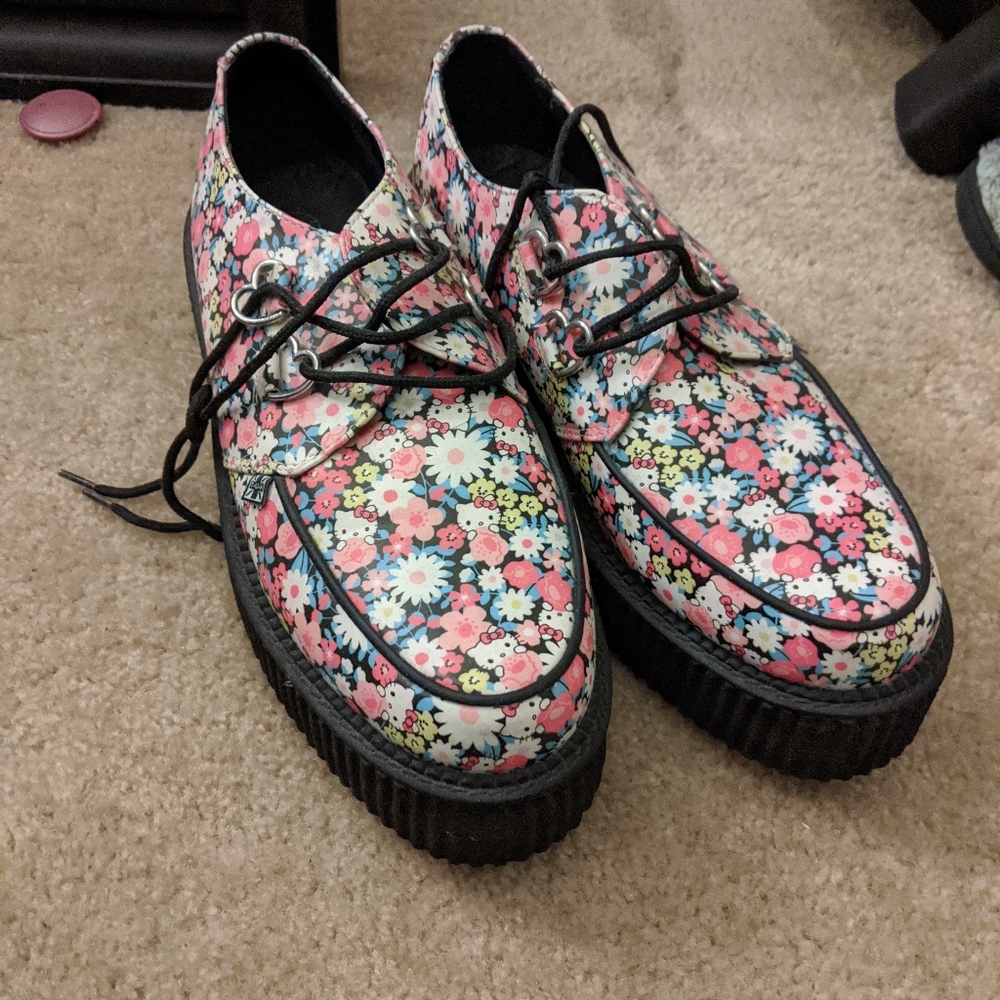 TUK Hello Kitty Floral Platform Creepers
